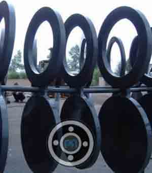 A 516 GR 70 Spectacle Blind Flanges