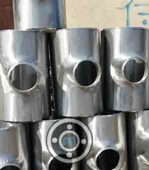 1-1/2 X 1-1/4 Nb Sch80 Reducing Tee 321 Stainless Steel