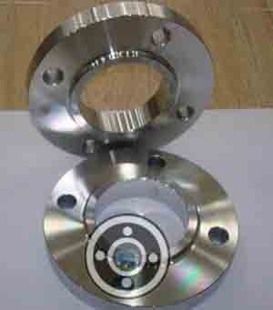 SMO 254 Flanges