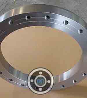 studding outlet flange